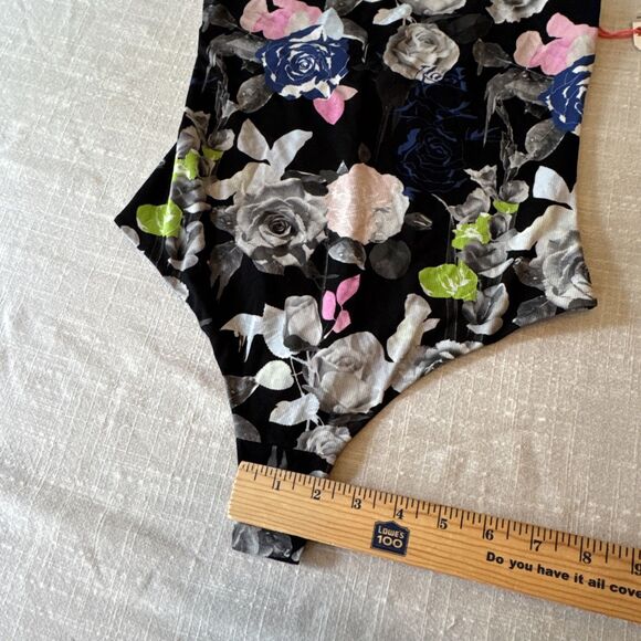 Stance Cute Floral Thong Body Suit Women’s Small NWT - Picture 11 of 11